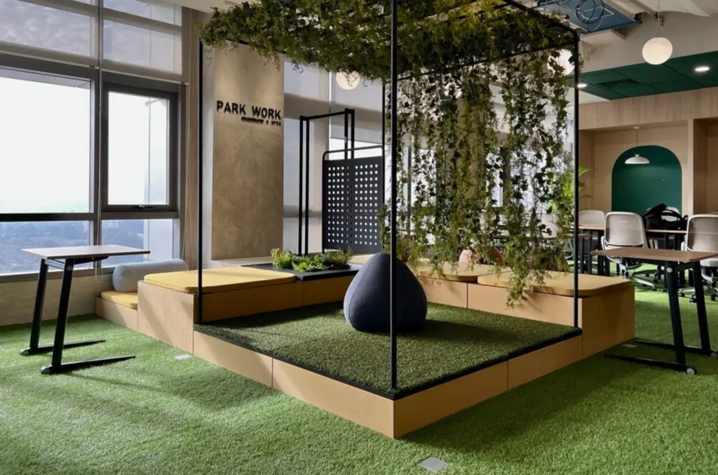 Emspaced ParkWork